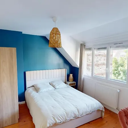 Magnifique Maison Avec Jardin Сasa de vacaciones *