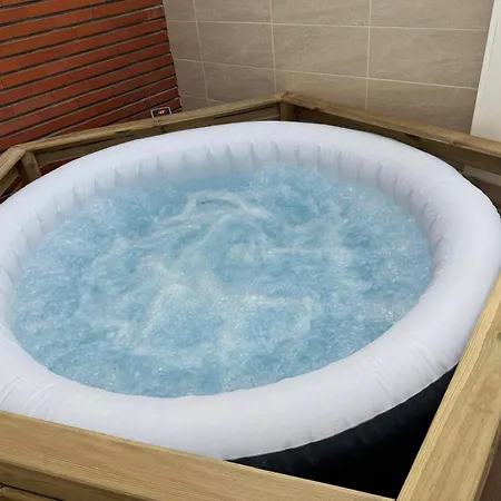 Holiday home Magnifique Maison Avec Jacuzzi Le Havre